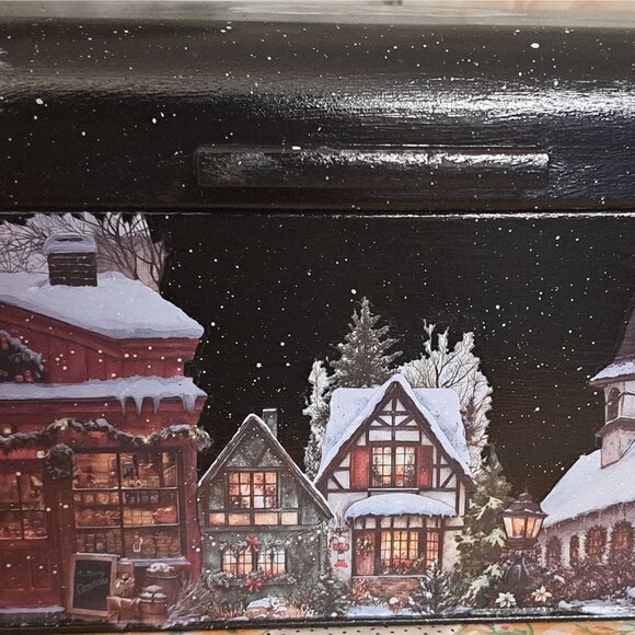 CHARMING LIGHT METAL DISPLAY/STORAGE BOX ~ WINTER SCENE!  RESTYLED & UPCYCLED! - Picture 2 of 5